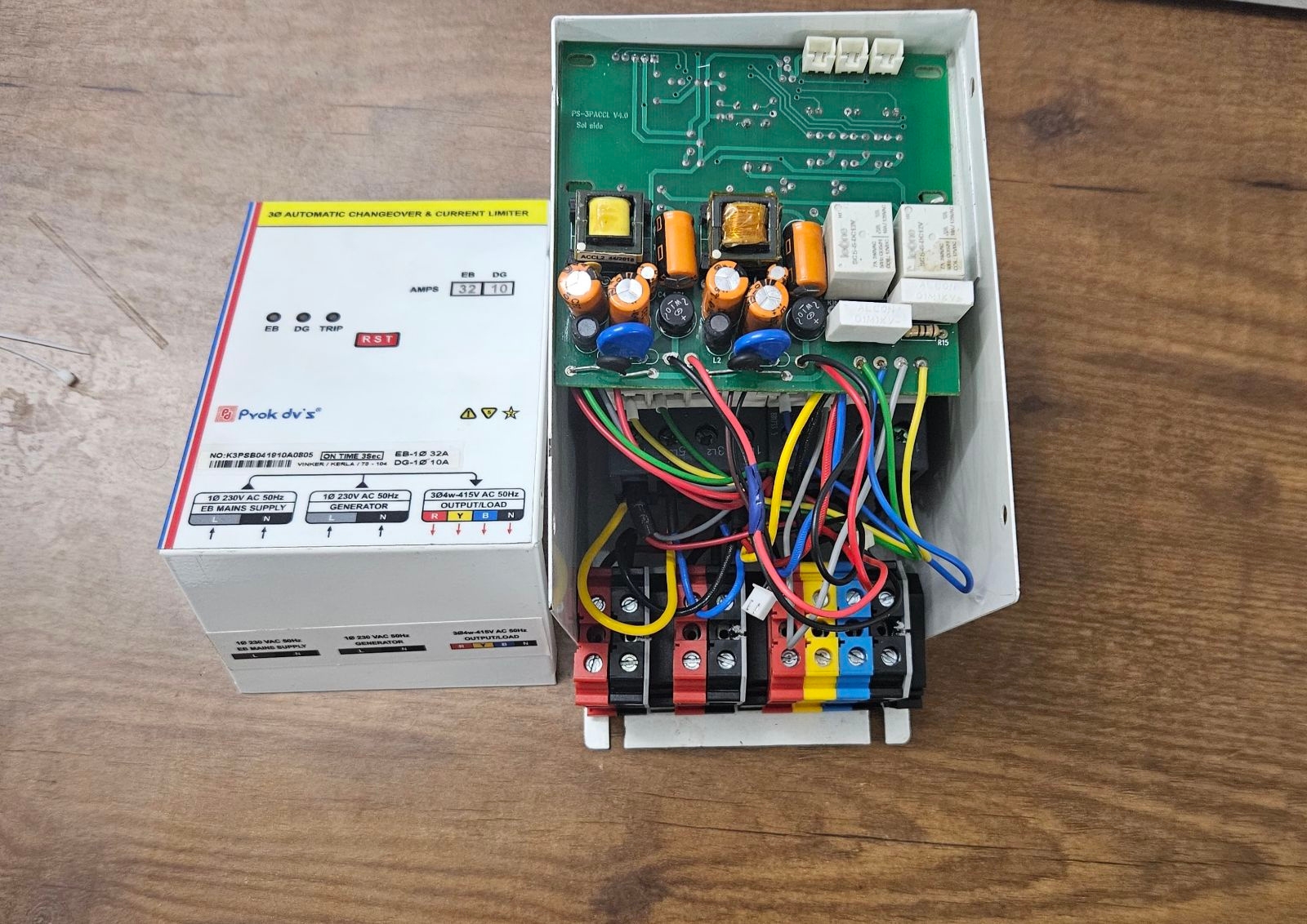 Automatic Power Switching Controller